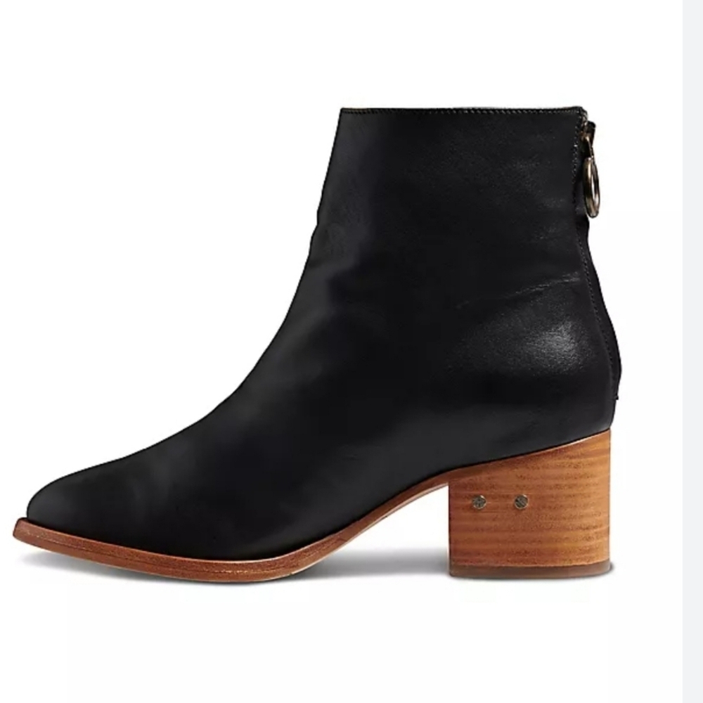 Beek Pheasant Ankle Boots Black Leather Back Zip Size 8 Womens Stylish Comfort